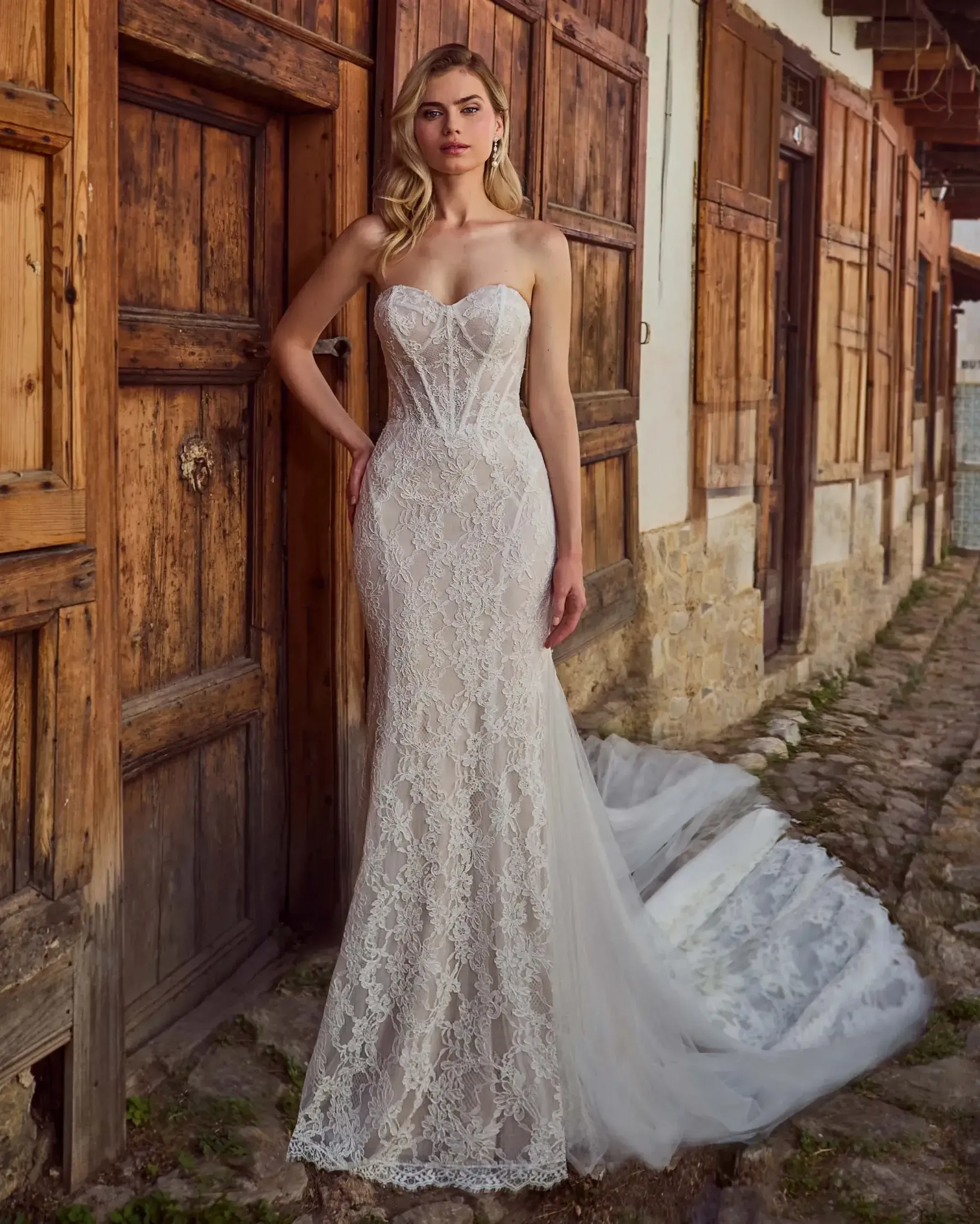 L'Amour by Calla Blanche
